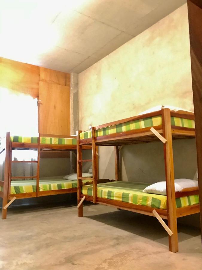 Sharky Hostel Oslob Εξωτερικό φωτογραφία