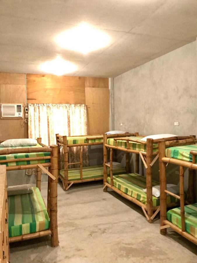 Sharky Hostel Oslob Εξωτερικό φωτογραφία